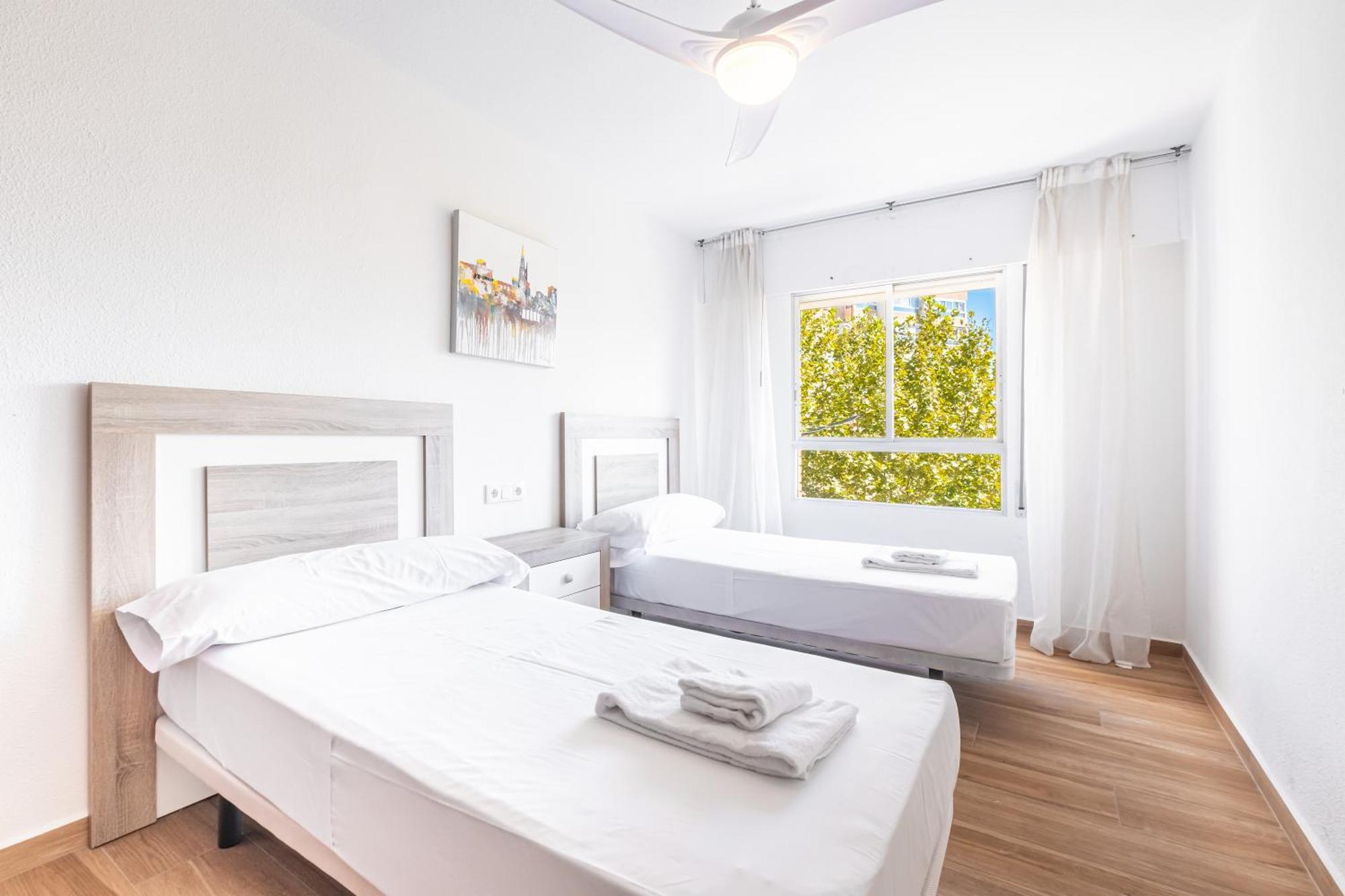 Etxezuri I 6-D Apartment Levante Beach Бенидорм Экстерьер фото